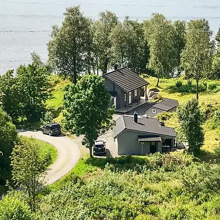 1 Bedroom Cozy In * Seim (Alver)
